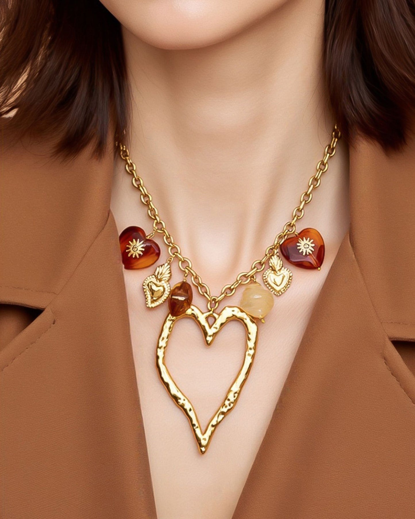 Gold_Notting_Heart_Necklace_3