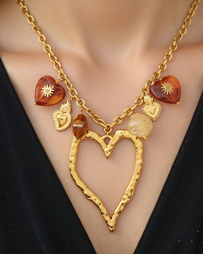 Gold_Notting_Heart_Necklace_4