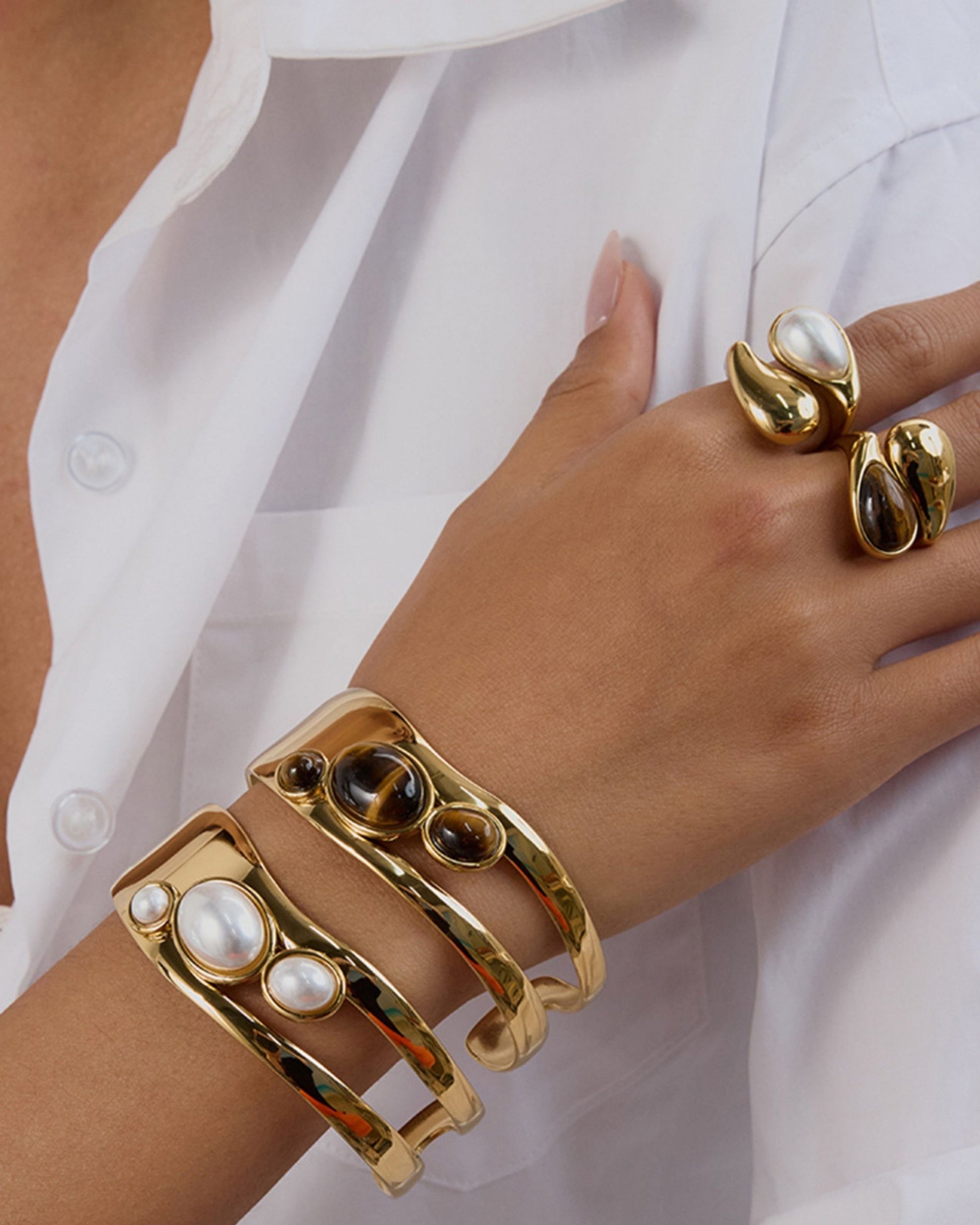 Gold_Oracle_Pearl_Cuff_Bangle_2