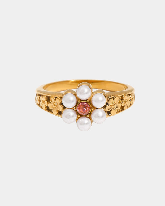 Gold_Petite_Daisy_Ring_1