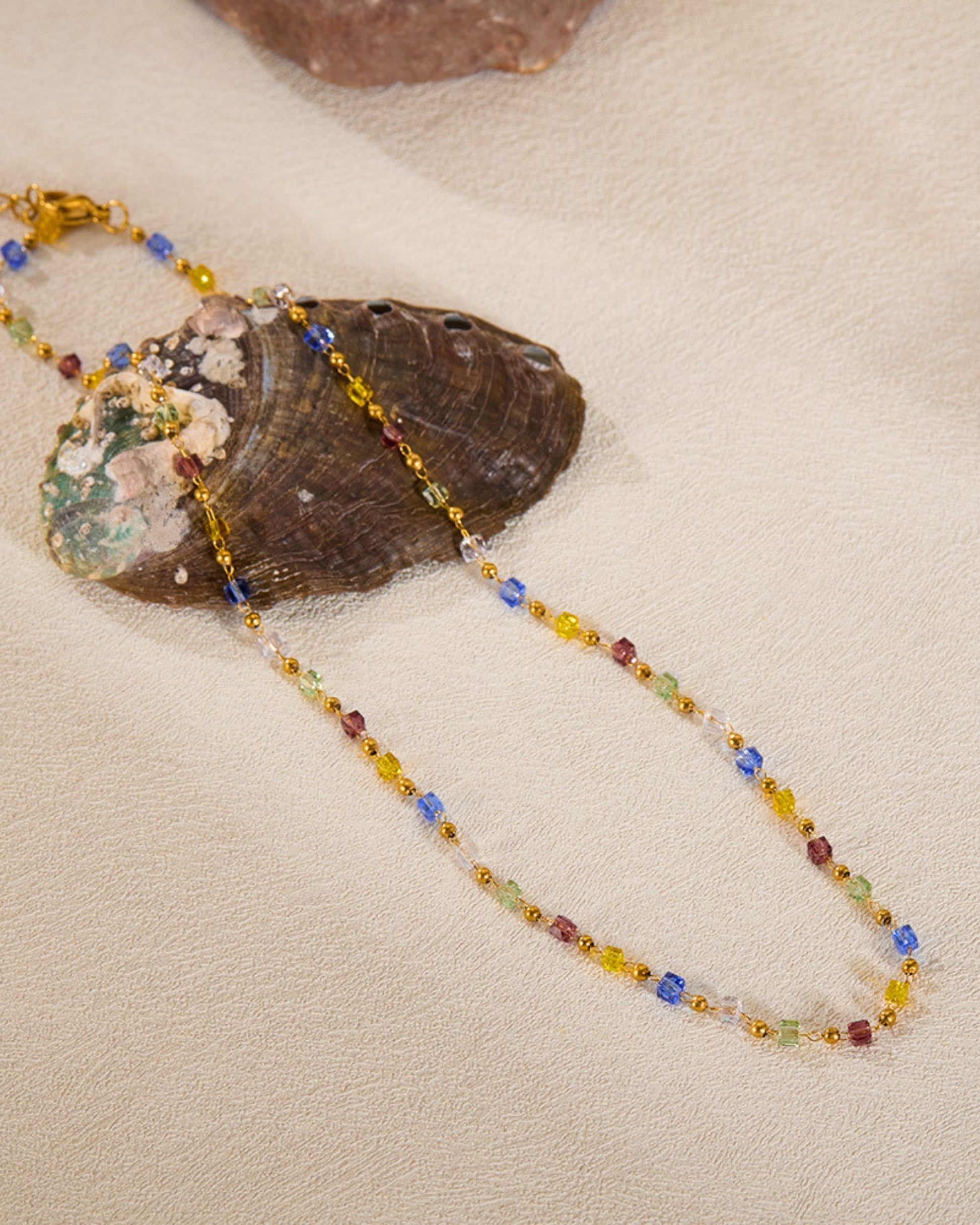 Gold_Prisma_Mood_Necklace_3