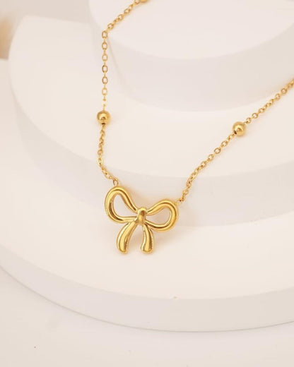Gold_Ribbon_Bow_Necklace_3