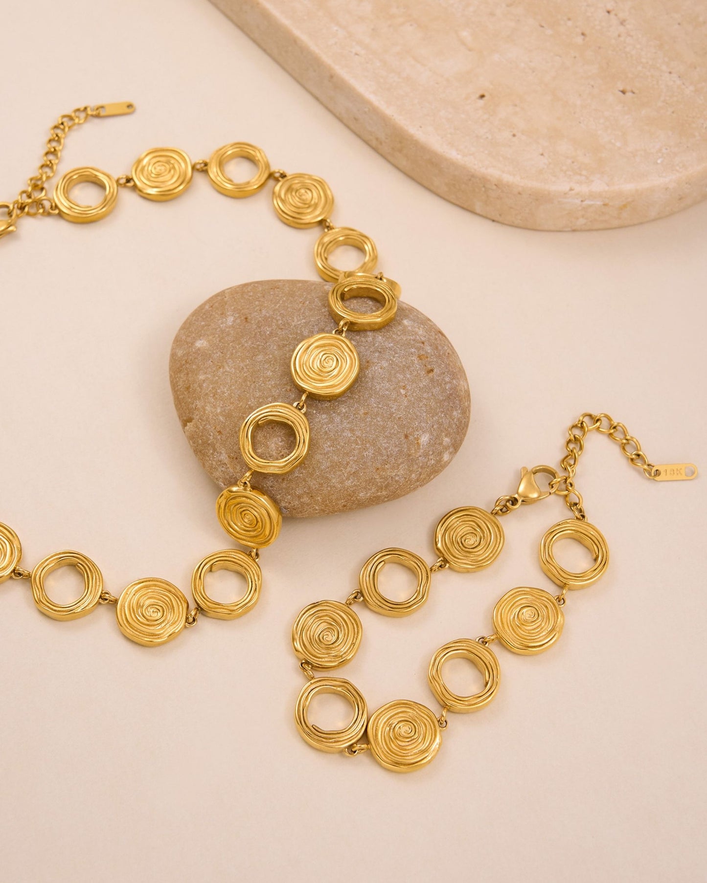 Gold_Riva_Swirl_Bracelet_3
