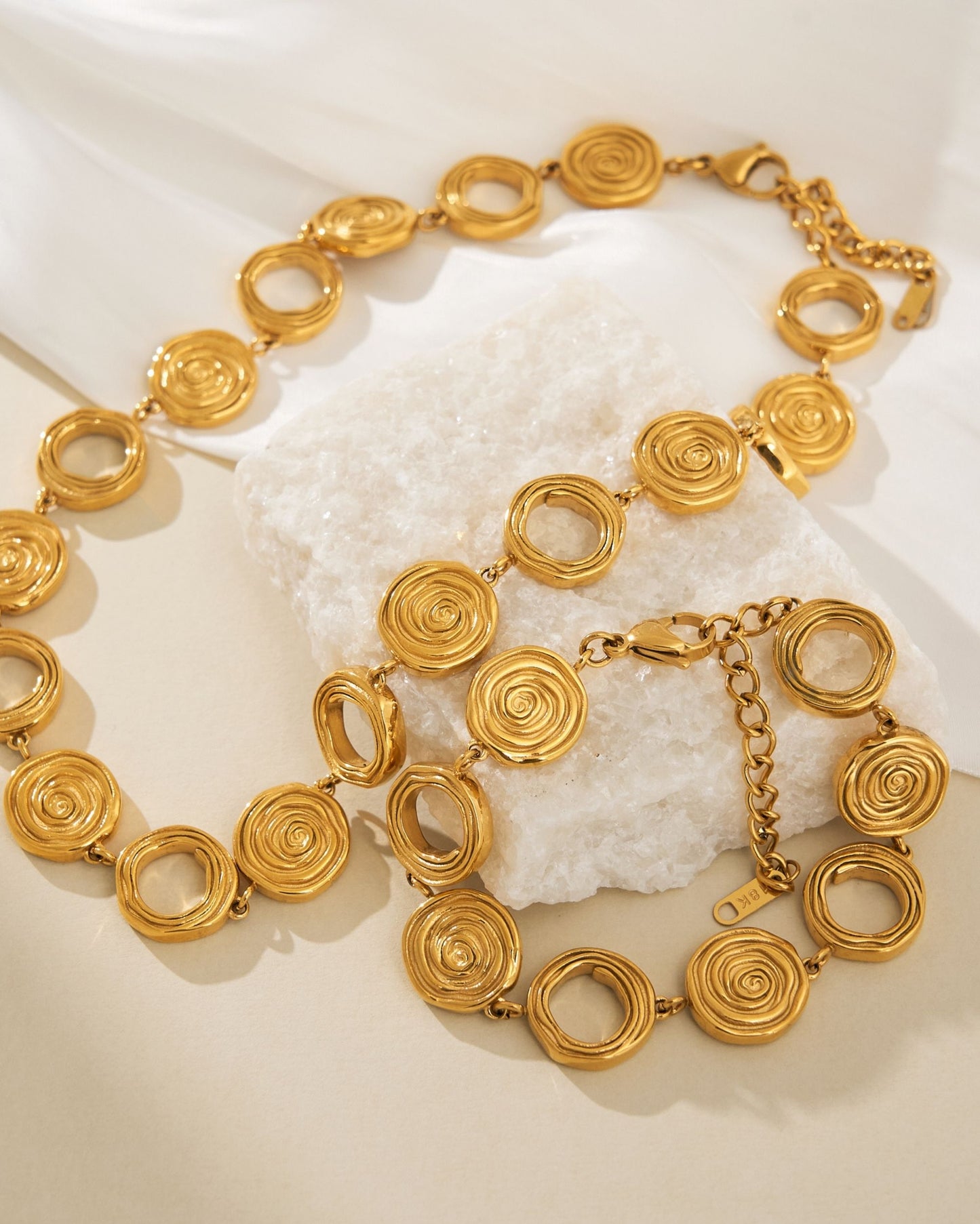 Gold_Riva_Swirl_Bracelet_4