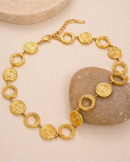 Gold_Riva_Swirl_Necklace_4