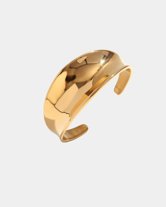 Gold_Solace_Arc_Bangle_1