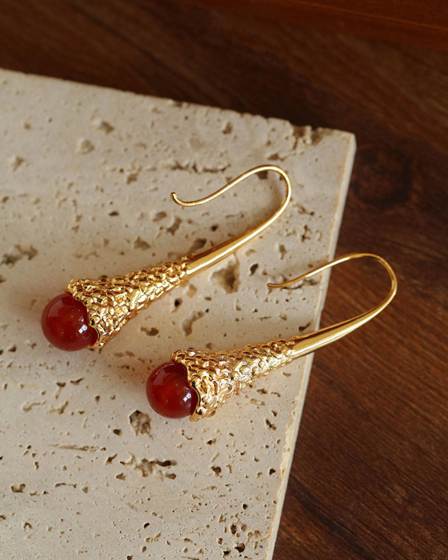 Gold_Solar_Trail_Carnelian_Drop_Earrings_1