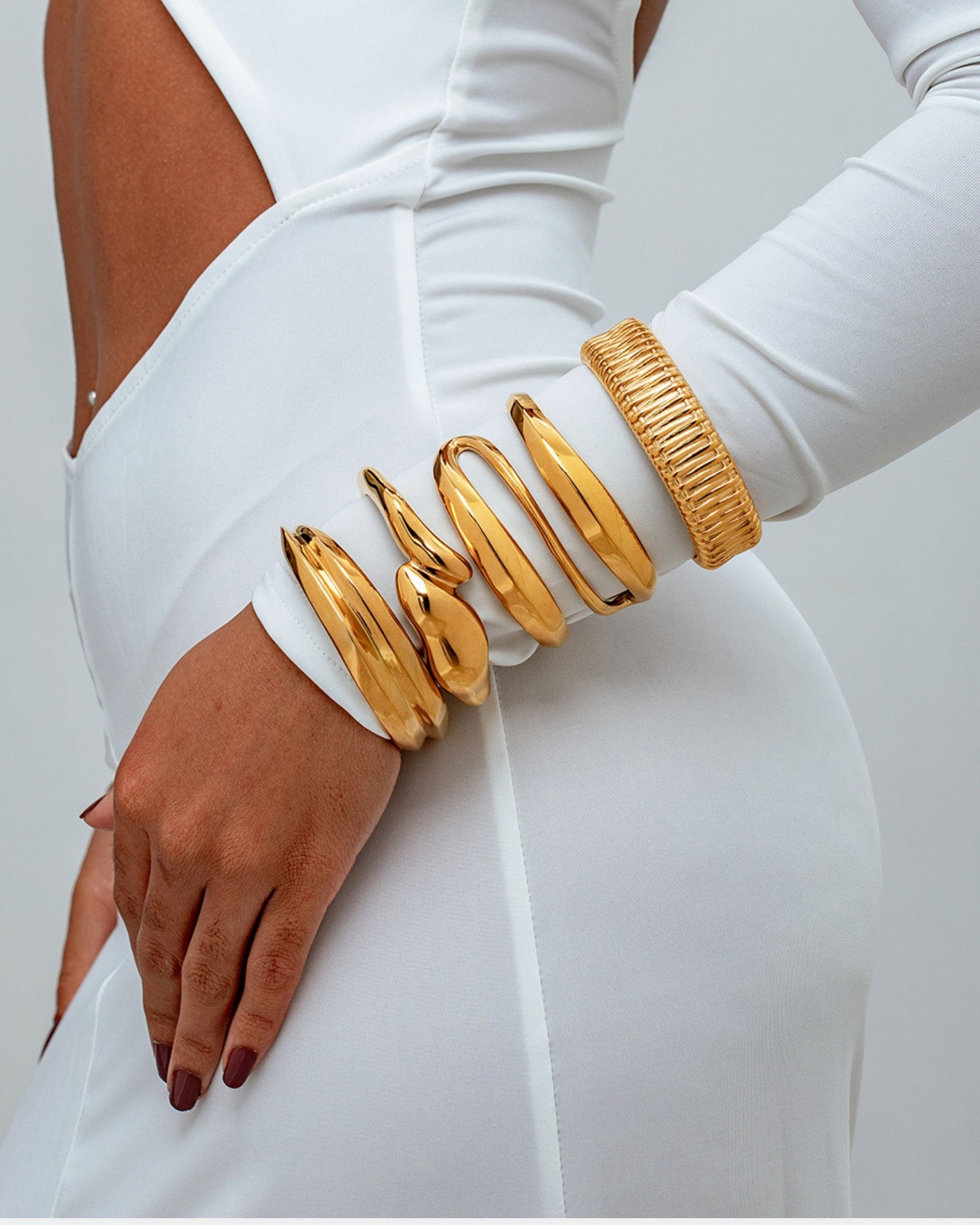 Gold_Spinewave_Bangle_3