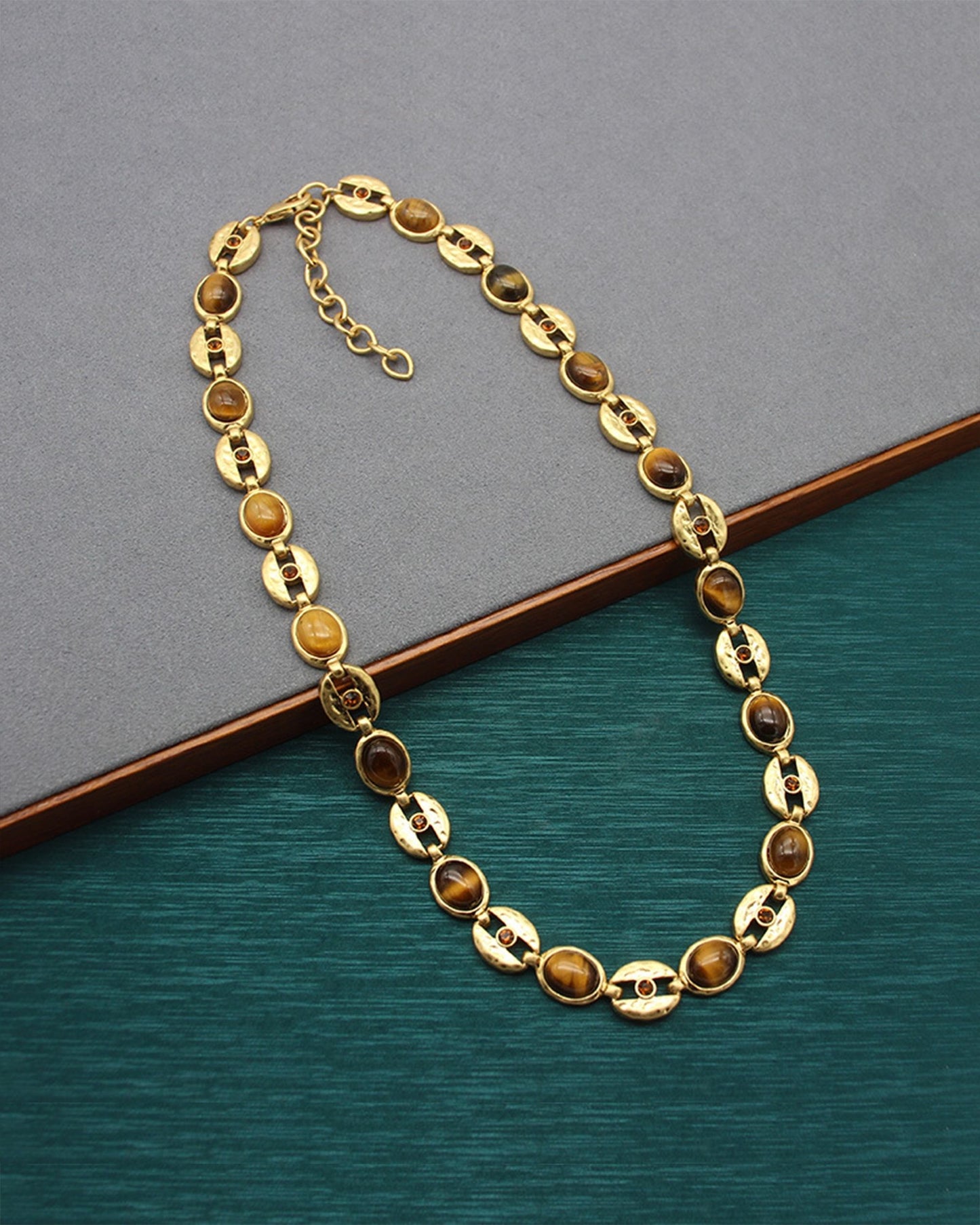 Gold_Tiger_Eye_Beaded_Necklace_3
