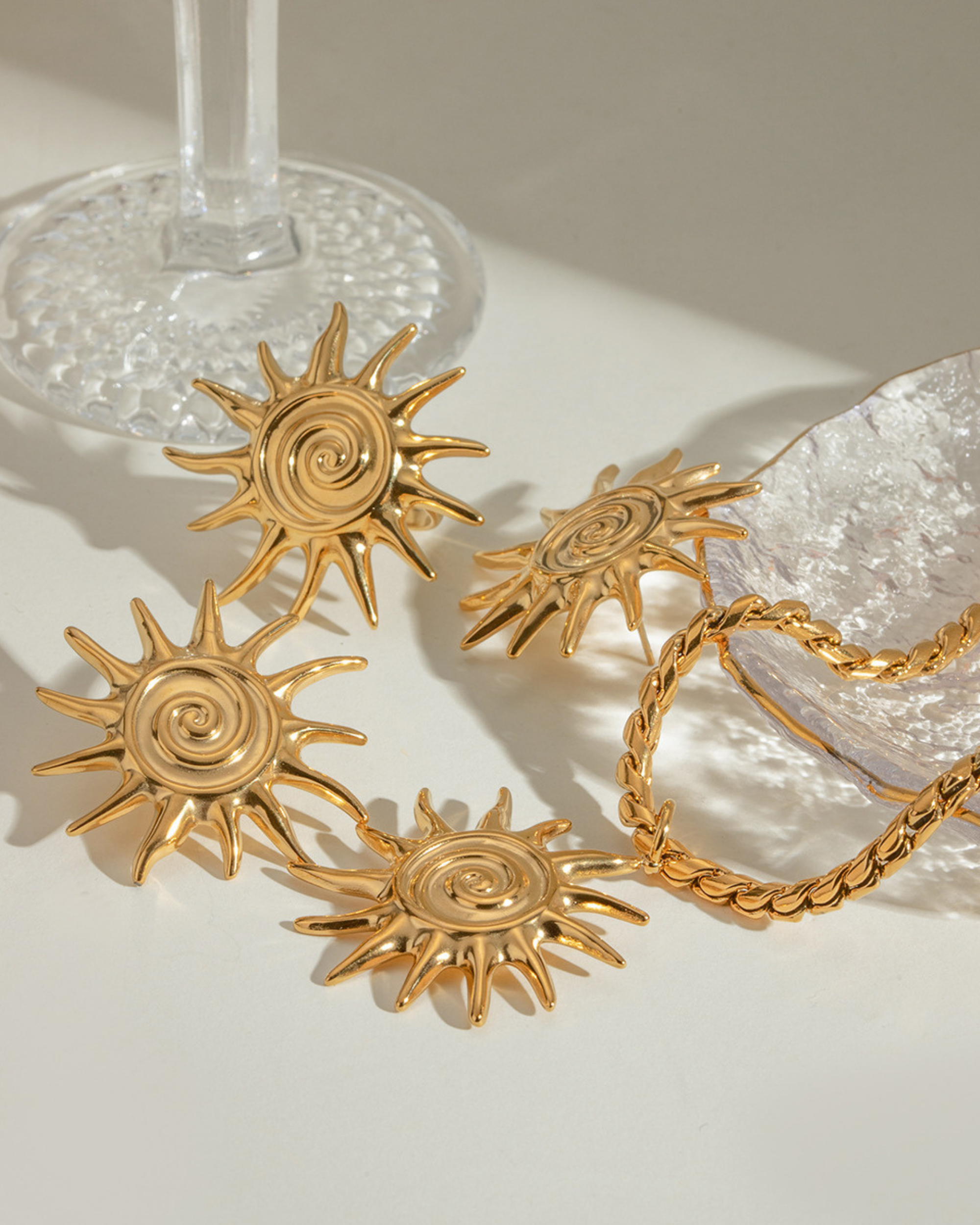 Golden_Sunflare_Stud_Earrings_4