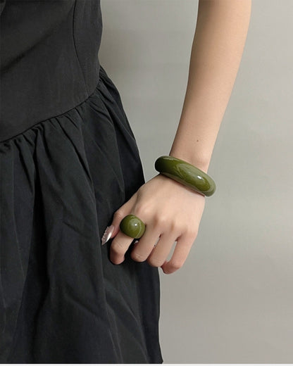 Green_Slow_Resin_Project_Open_Bangle_2