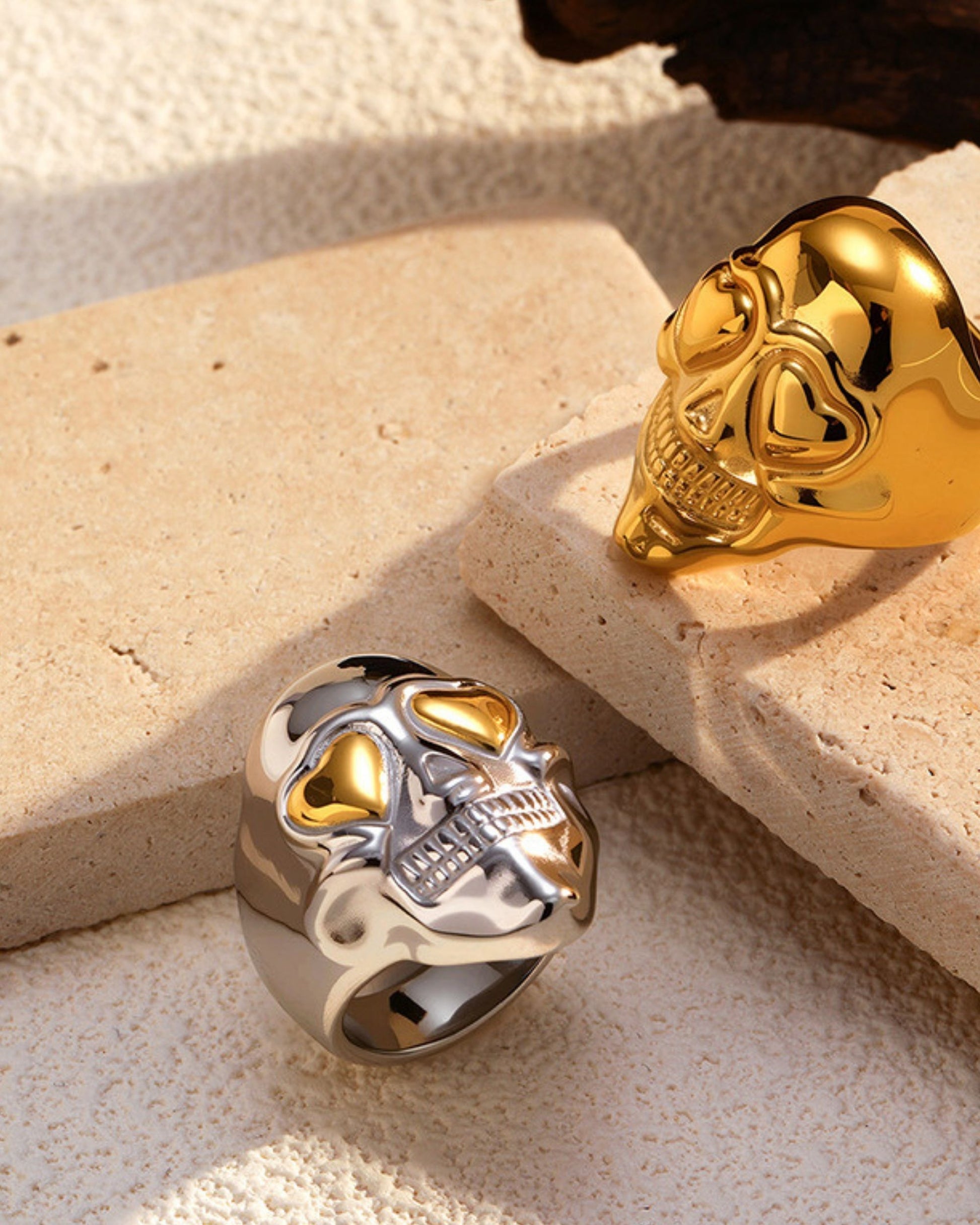 Mixed_Skull_Heart_Ring_2