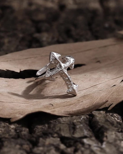 Silver_Arden_Cross_Ring_3