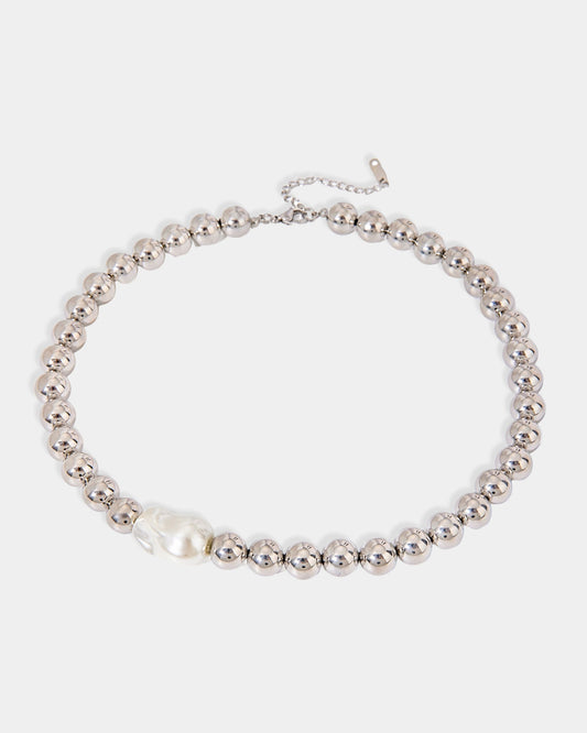 Silver_Baroque_Contrast_Necklace_1