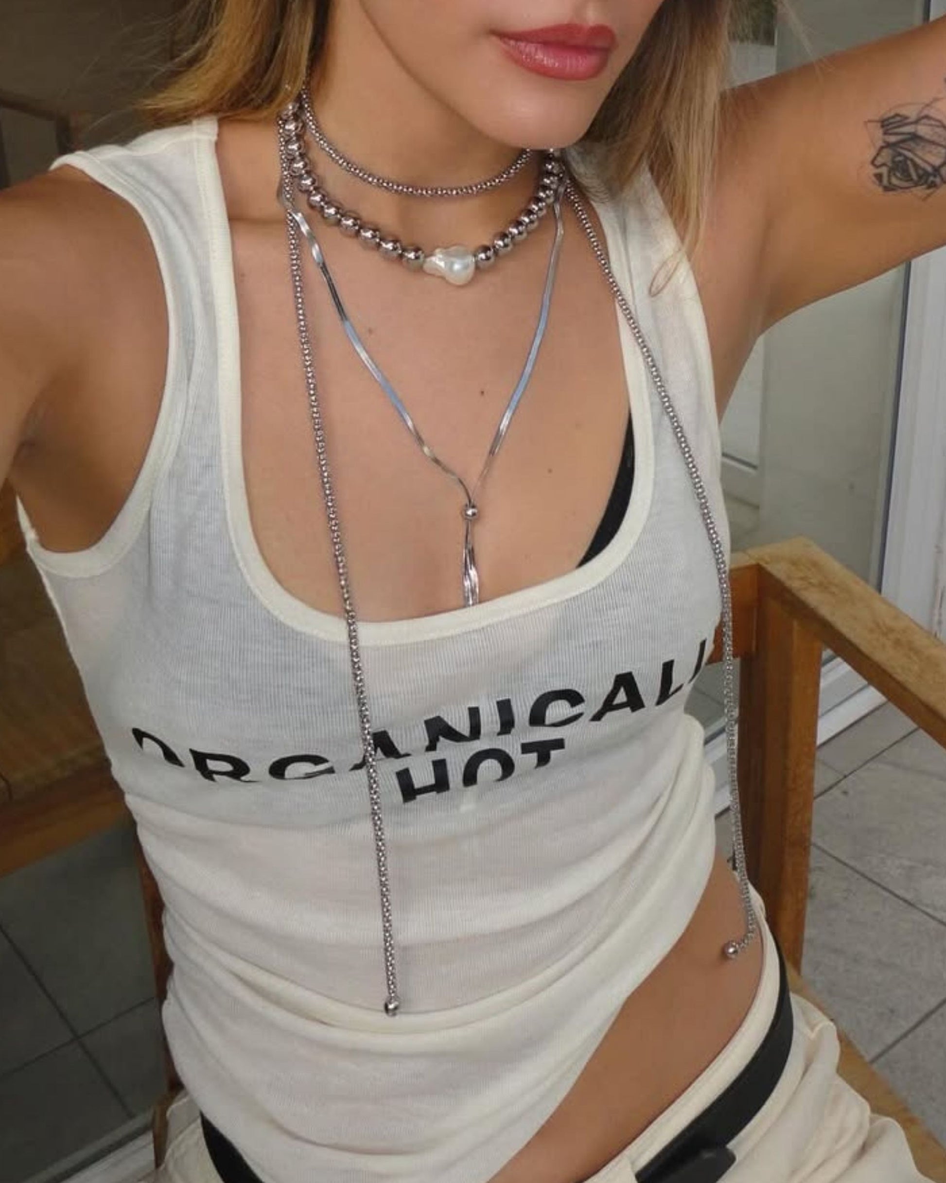 Silver_Baroque_Contrast_Necklace_4