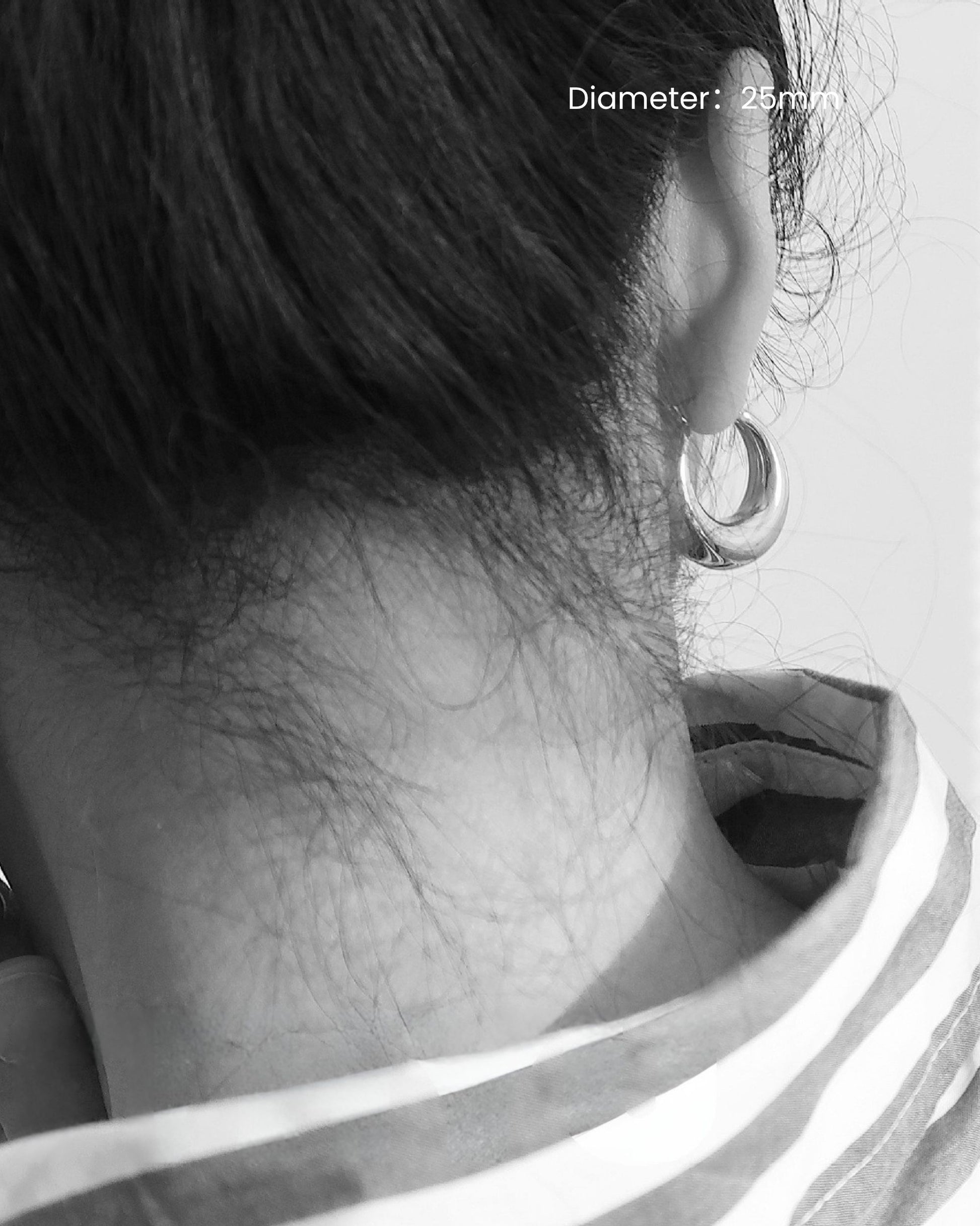 Silver_Chunky_Hoop_Earrings_2