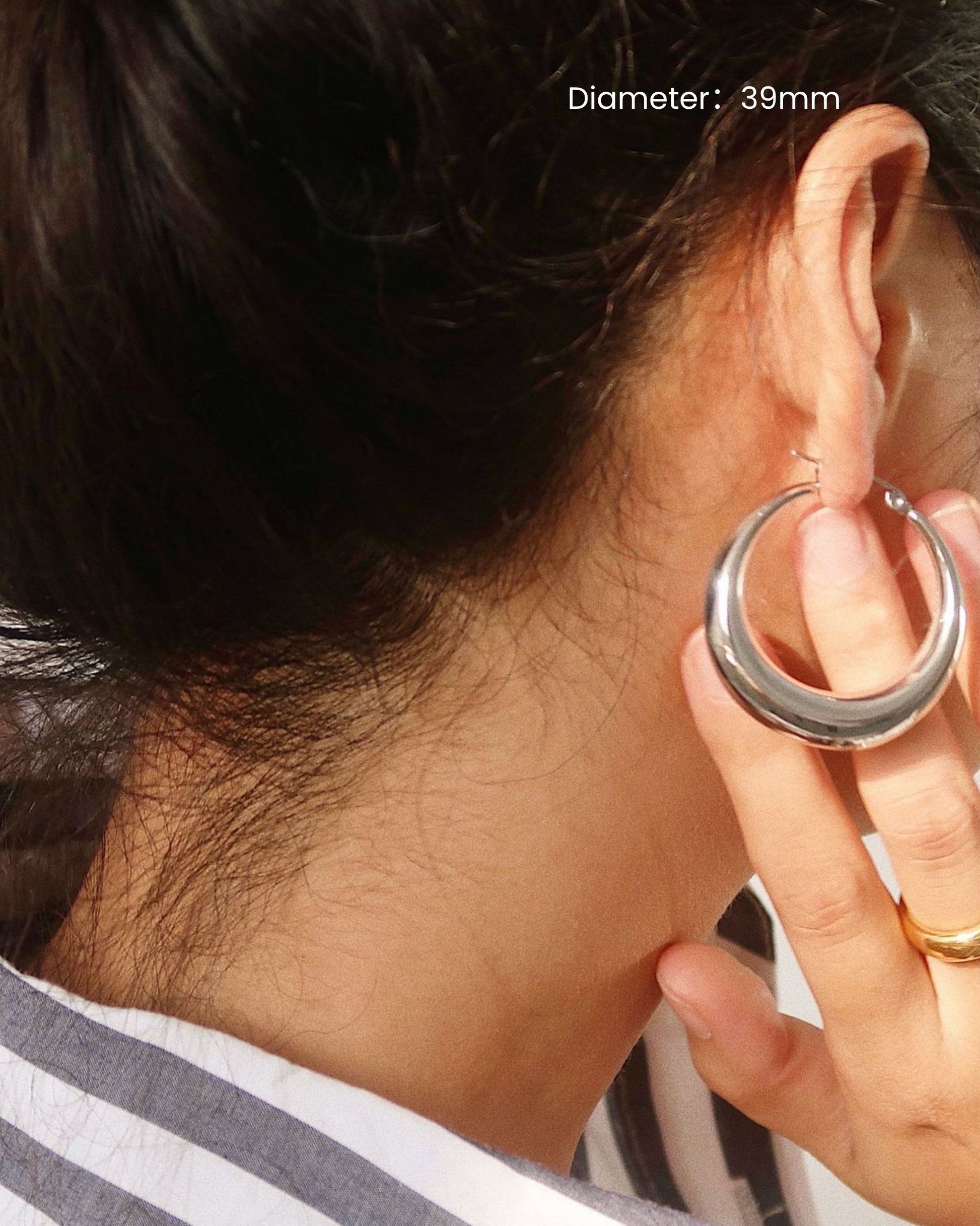 Silver_Chunky_Hoop_Earrings_5