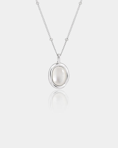Silver_Crescent_Moon_Necklace_1