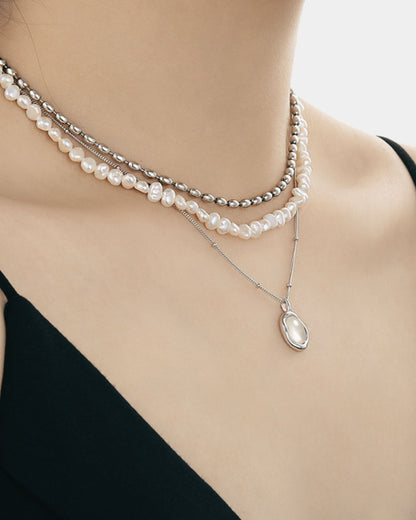 Silver_Crescent_Moon_Necklace_3