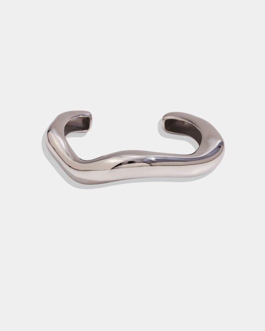 Silver_Drift_Form_Bangle_1
