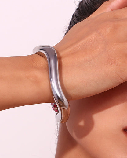 Silver_Drift_Form_Bangle_2
