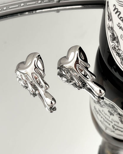 Silver_Dripping_Heart_Stud_Earrings_5