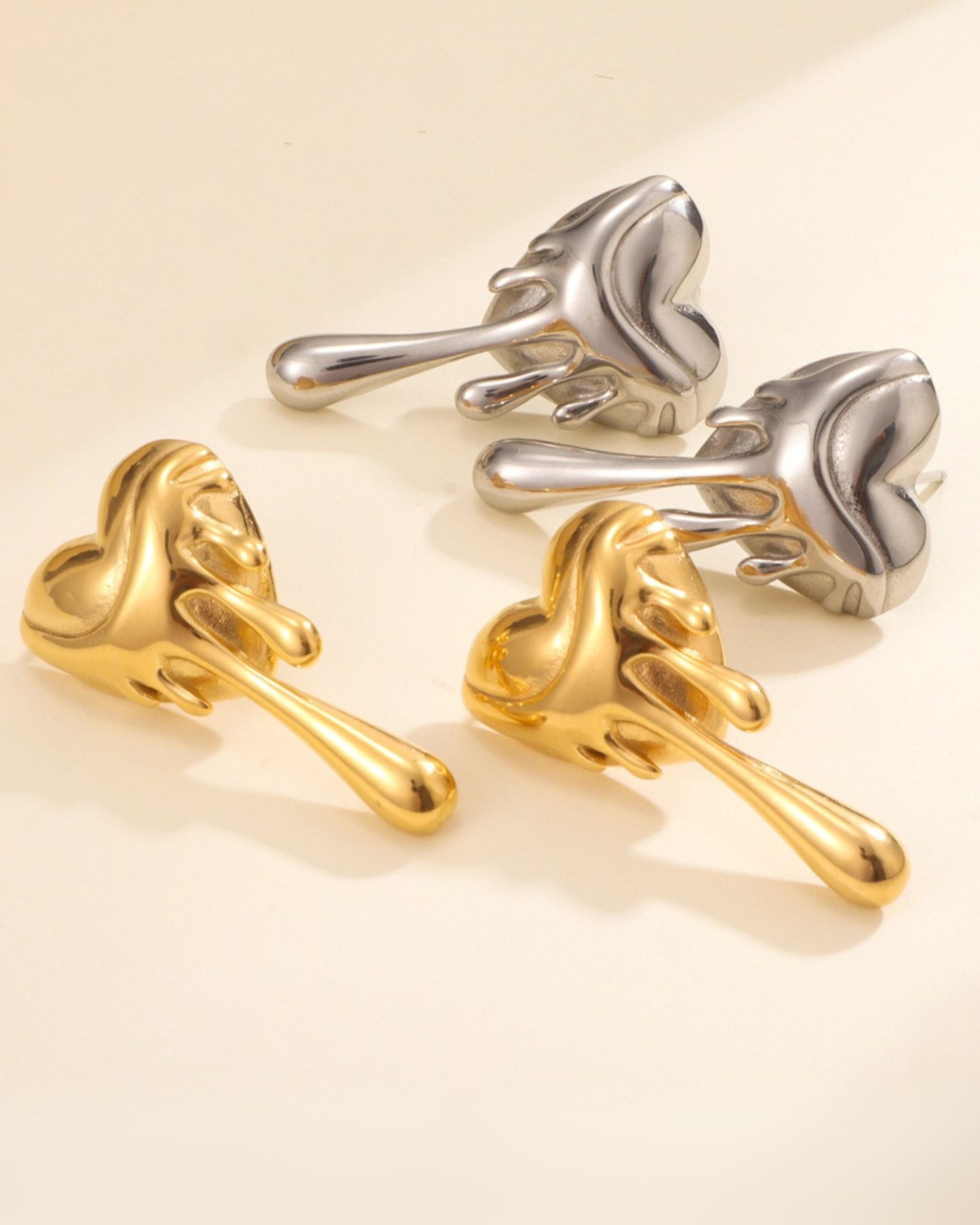 Silver_Dripping_Heart_Stud_Earrings_6