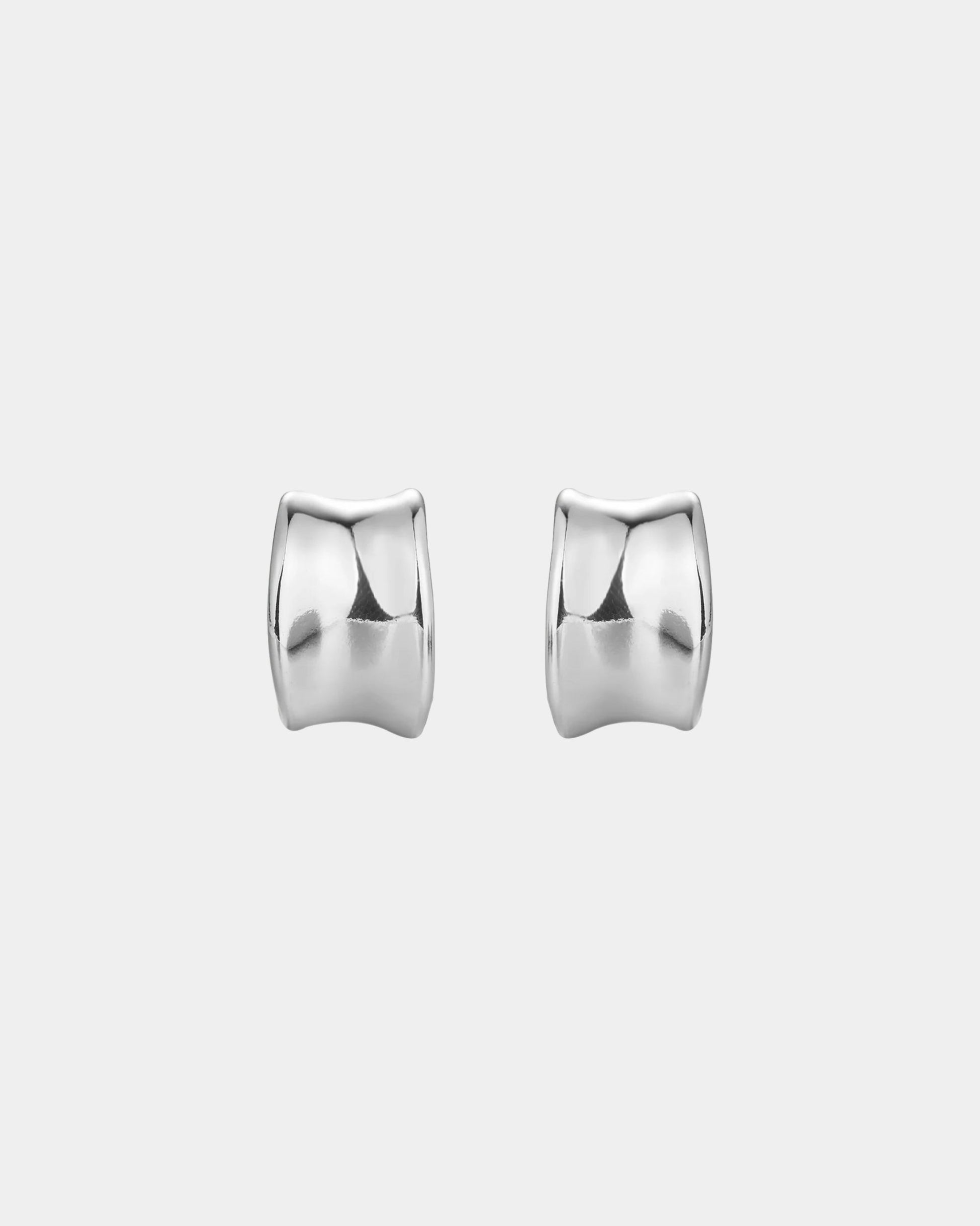 Silver_Isla_Hoop_Earrings_1