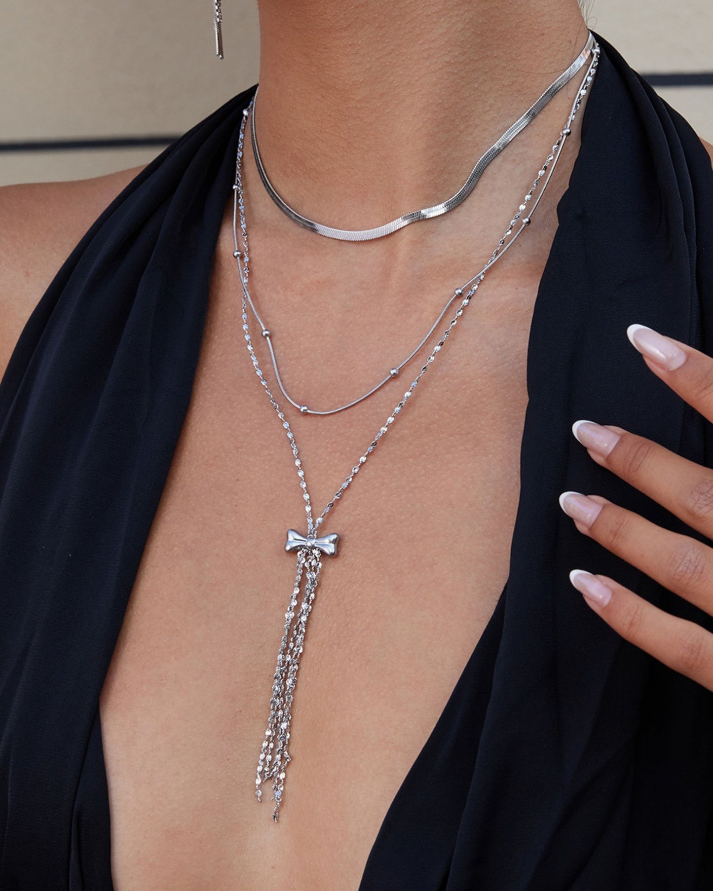 Silver_Mia_Lariat_Necklace2