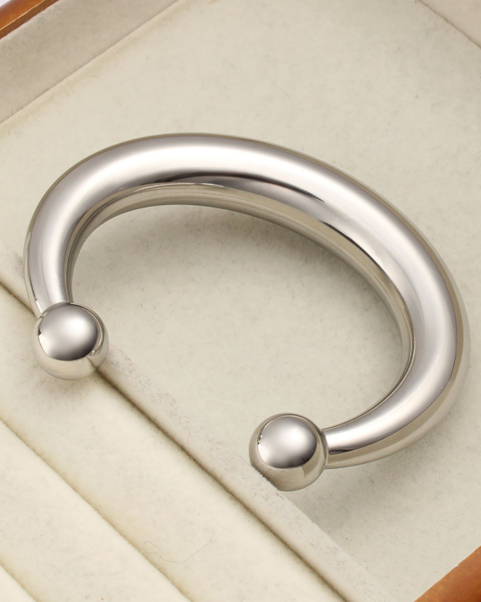 Silver_Rainspell_Bangle_5