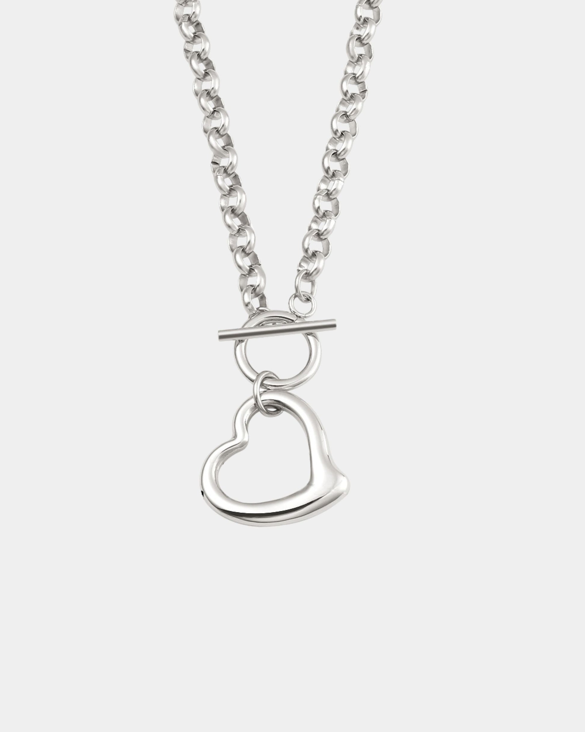 Silver_Remi_Heart_Necklace_1