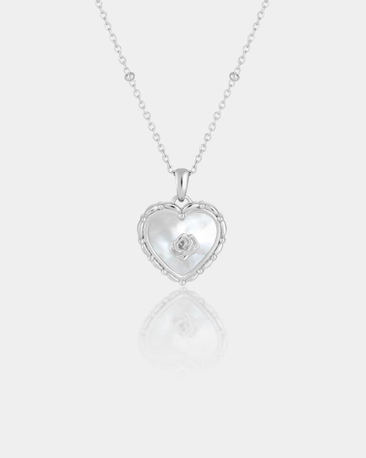Silver_Rose_Heart_Necklace_1