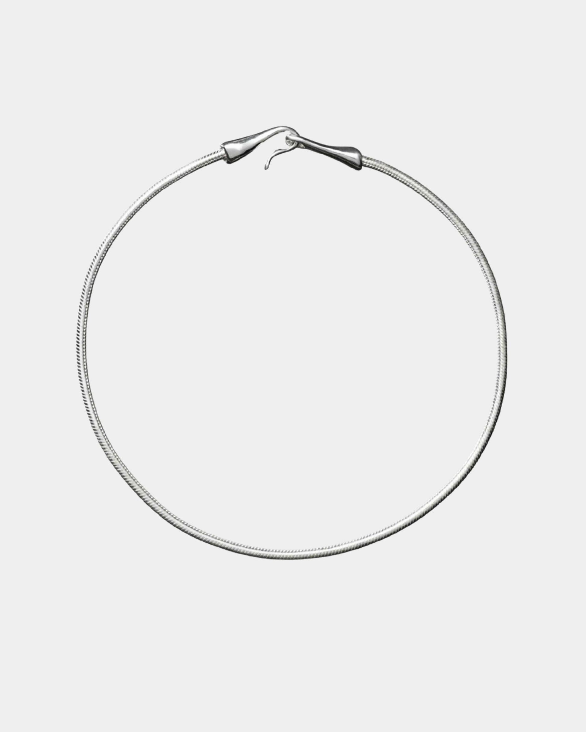 Silver_Silent_Flow_Necklace_1